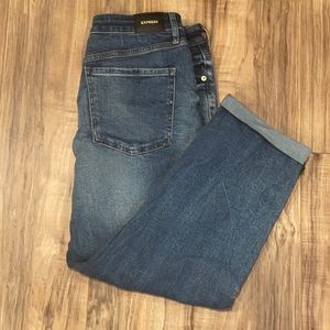 *NWT* Express - Boyfriend Mid-Rise Jeans